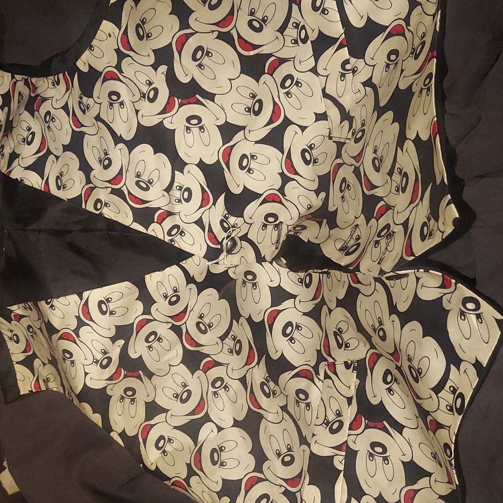 Iconic 90s disney store grail. Any disney adults got a formal event comin?